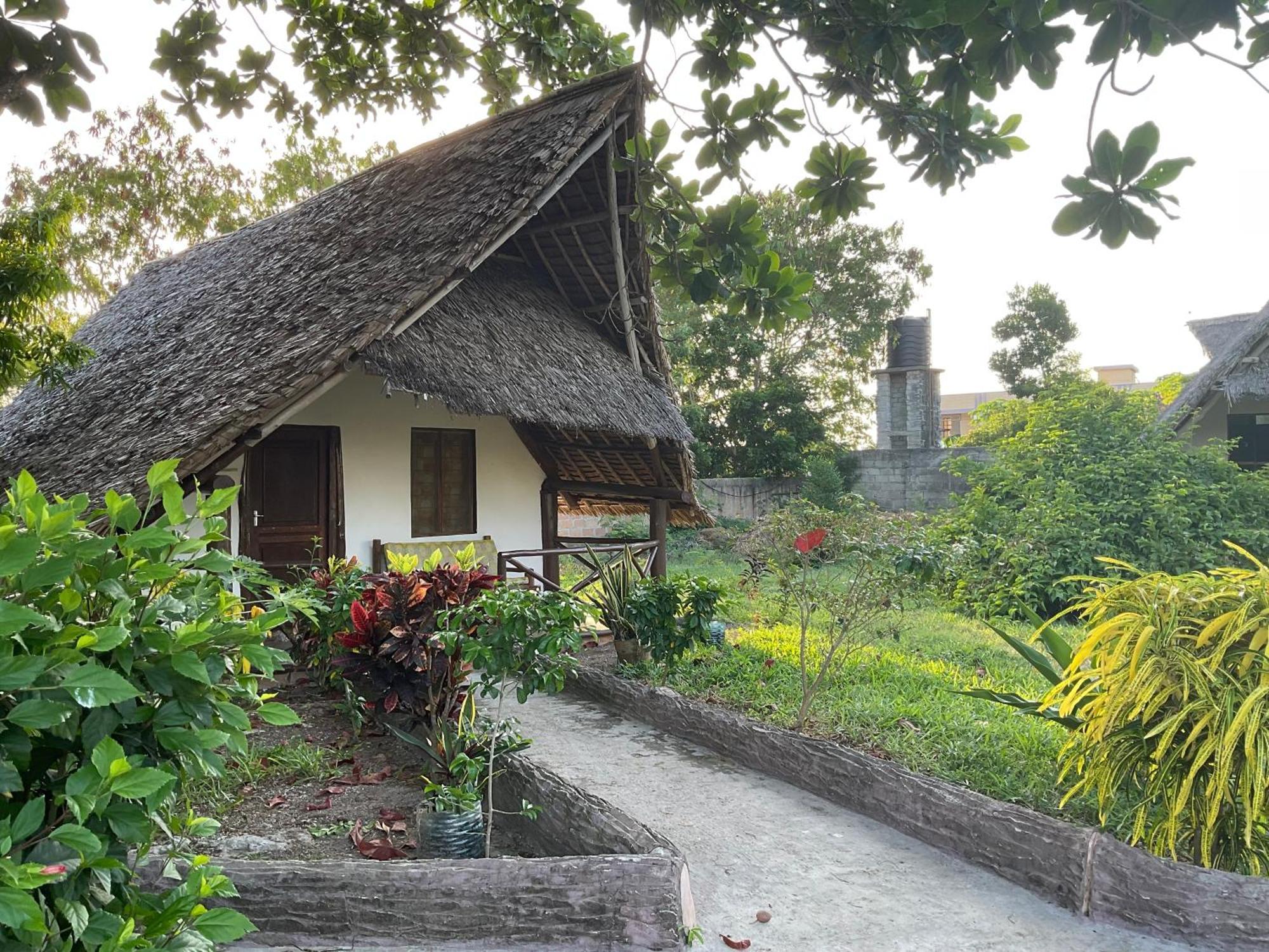 Zanzi Rest Bungalow Nungwi Kültér fotó