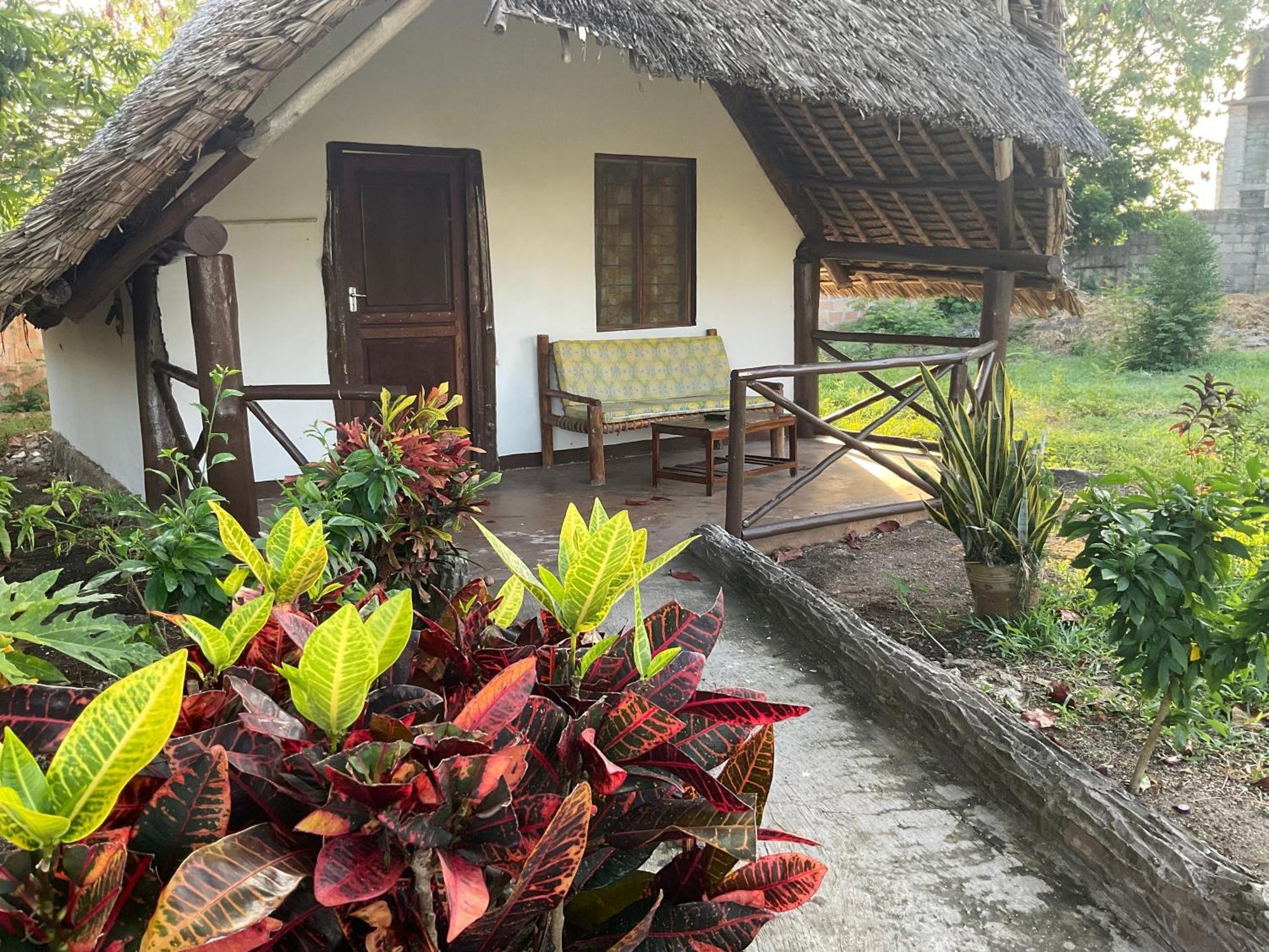 Zanzi Rest Bungalow Nungwi Kültér fotó
