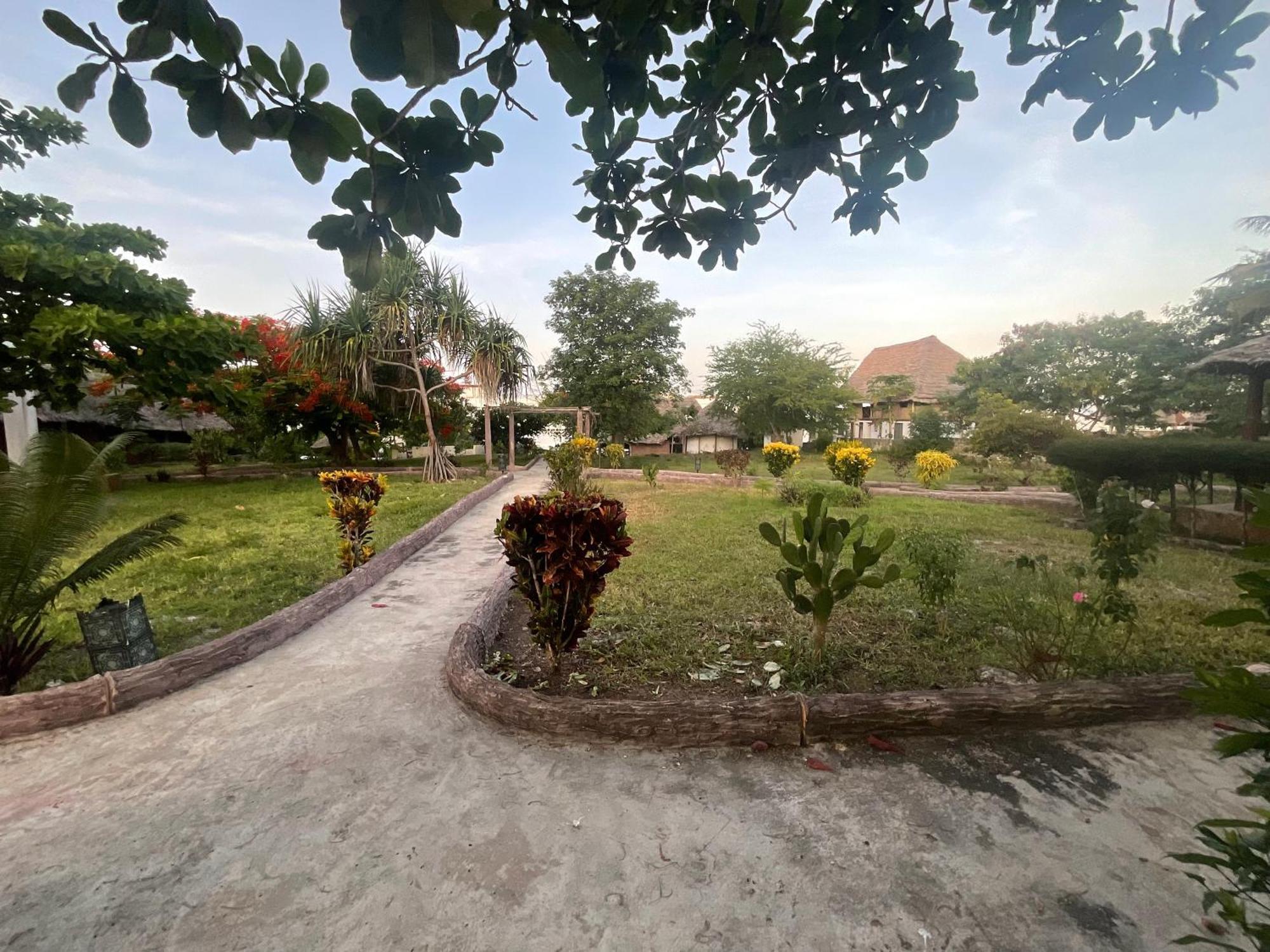 Zanzi Rest Bungalow Nungwi Kültér fotó